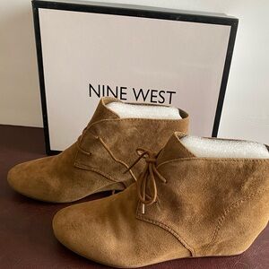 New Nine West Joanis Sued Ankle Booties